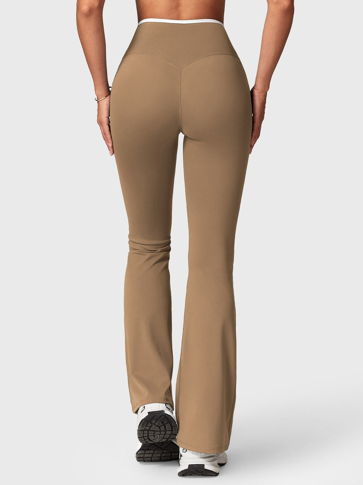 VYRA CoreFlex Contrast-Trim Flare Leggings