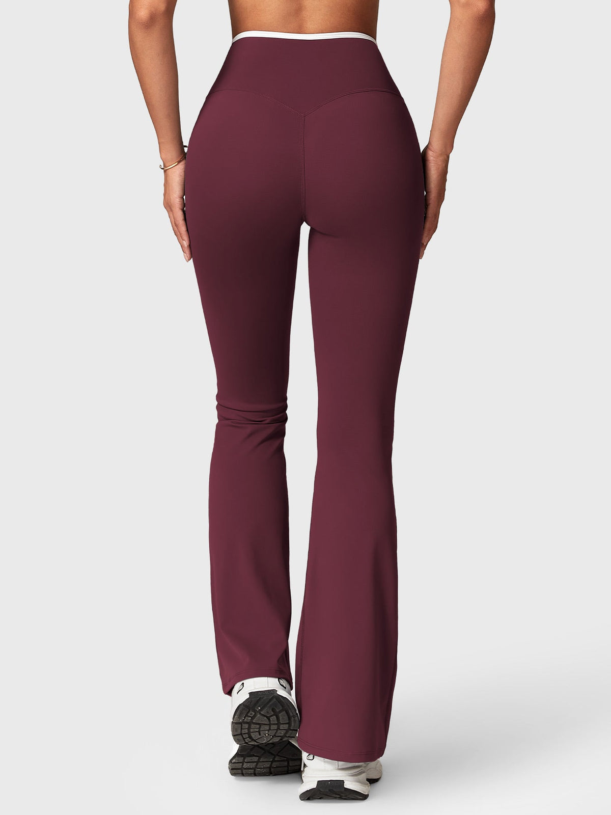 VYRA CoreFlex Contrast-Trim Flare Leggings