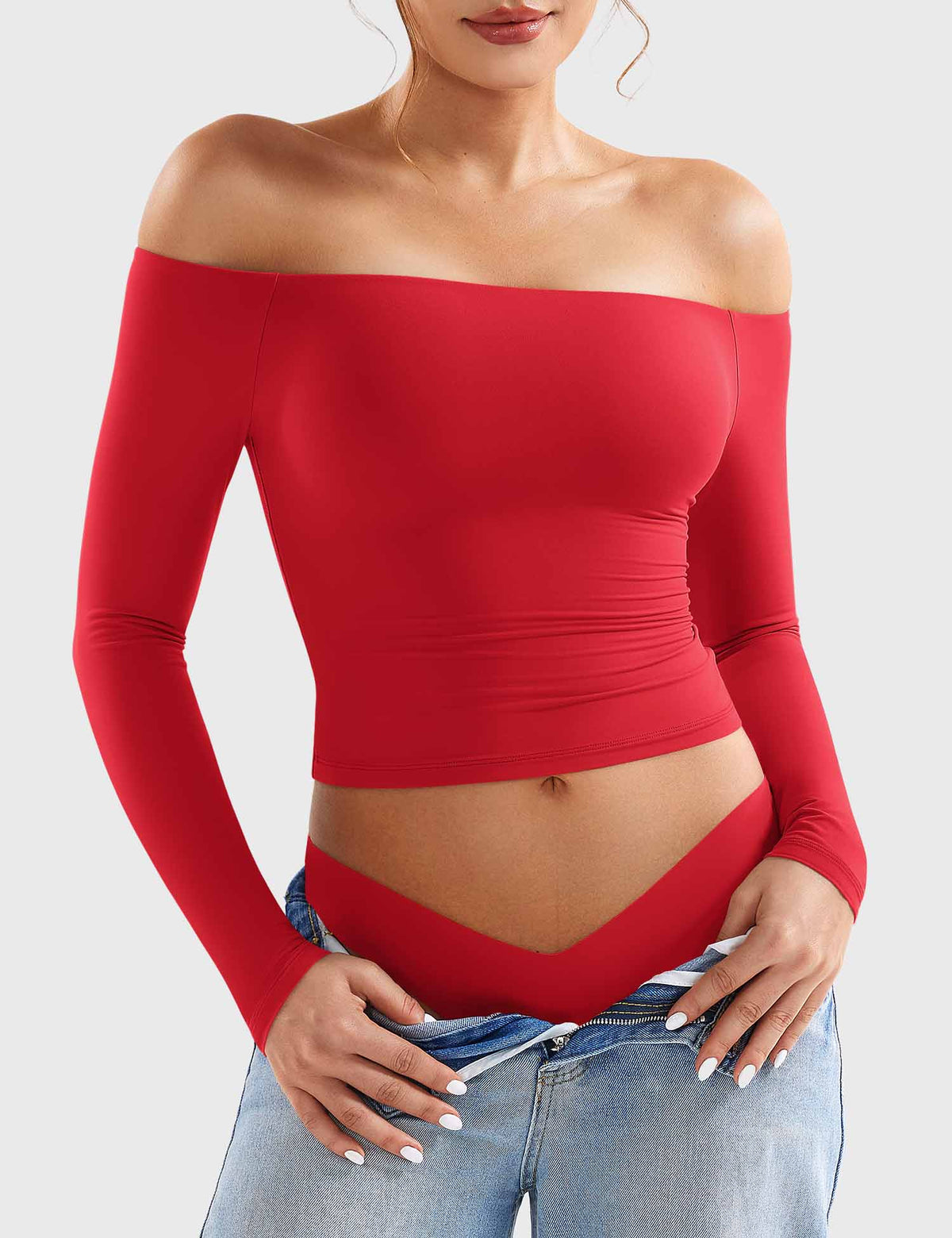 VYRA Ease Y2K Off-Shoulder Capri Set