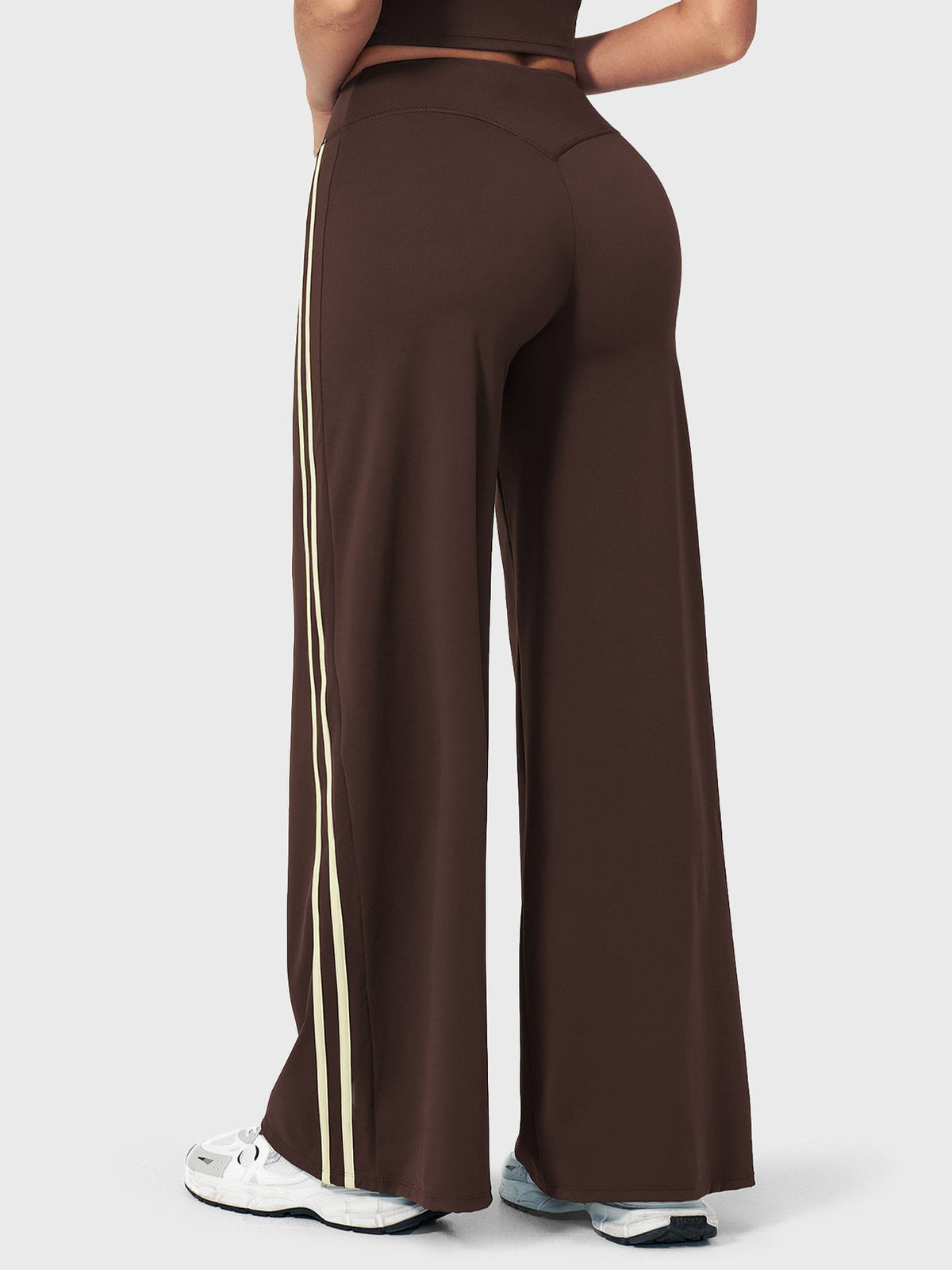 VYRA Ease Side-Stripe Straight Leggings