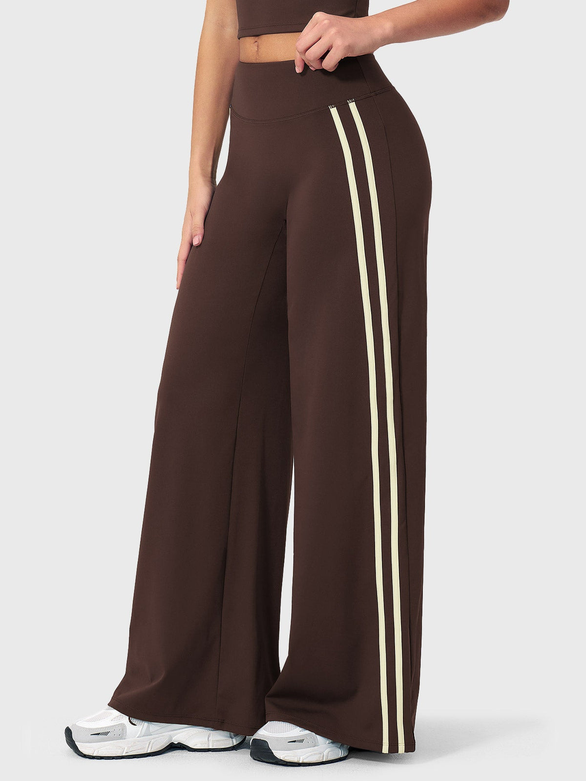 VYRA Ease Side-Stripe Straight Leggings