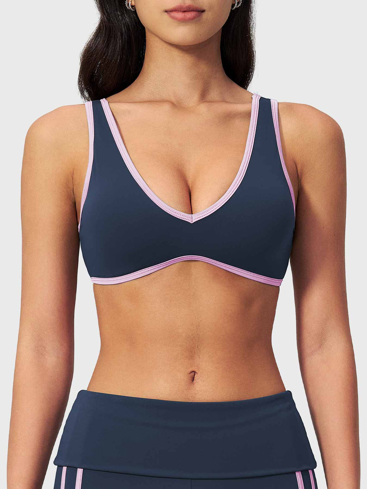 VYRA Ease Color-Block Sports Bra