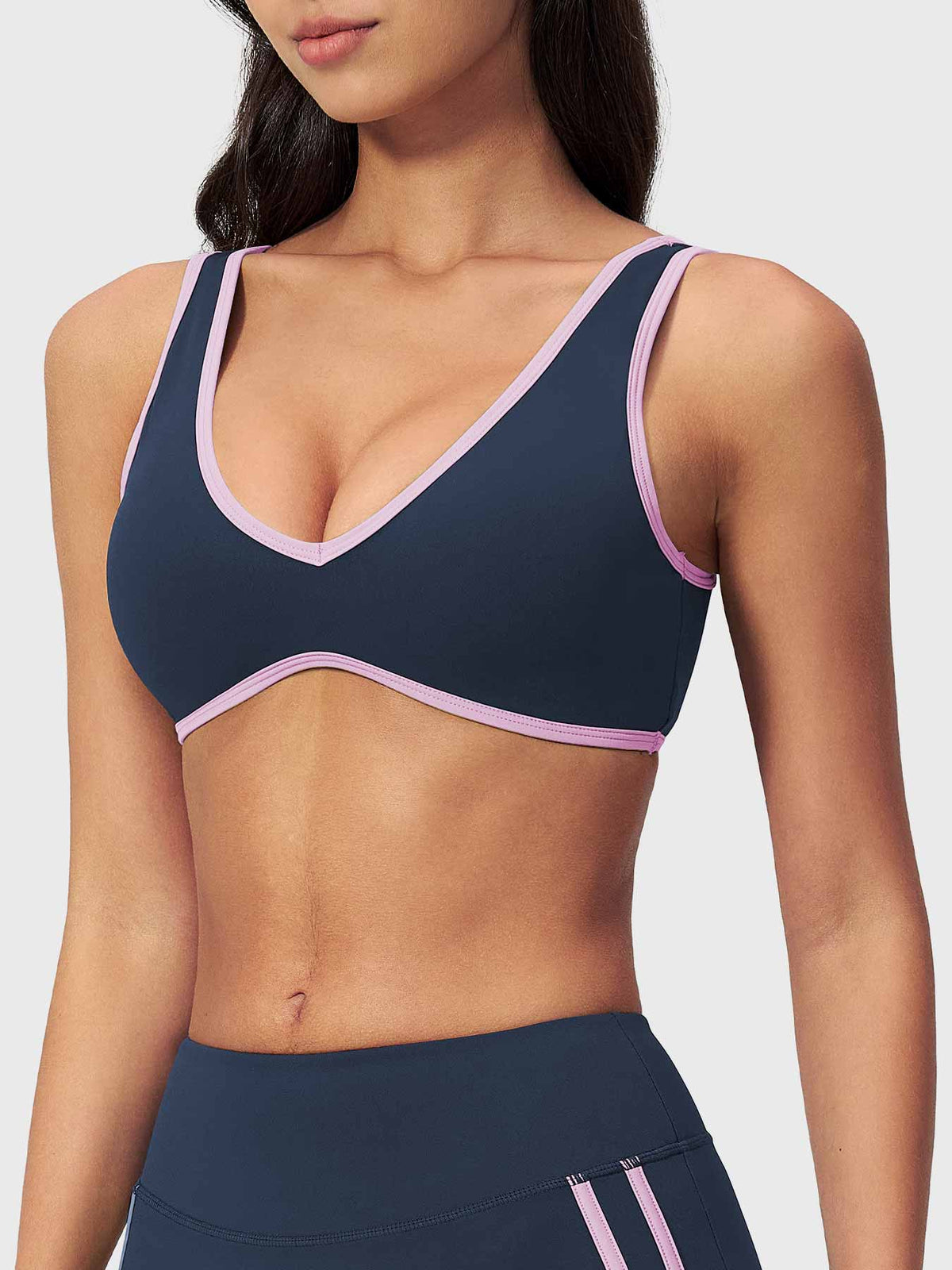 VYRA Ease Color-Block Sports Bra