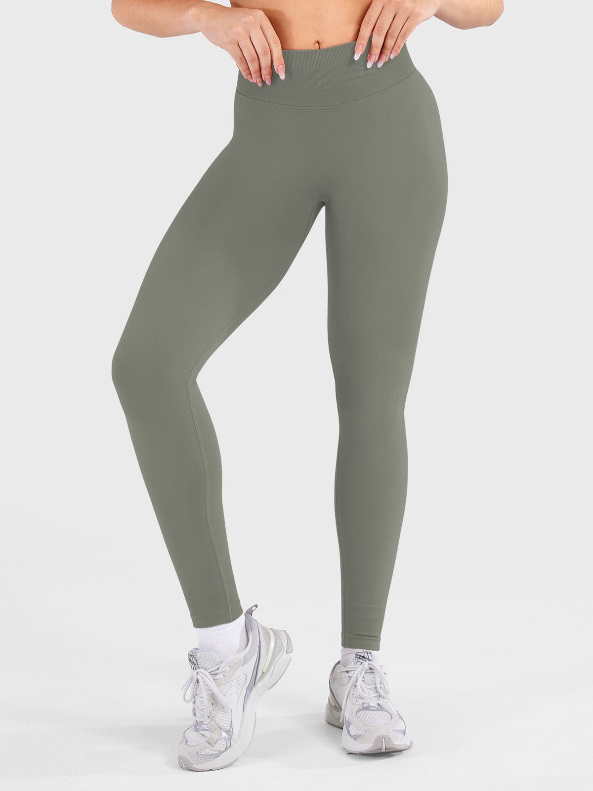 VYRA Contour 24-Inch Seamless Leggings
