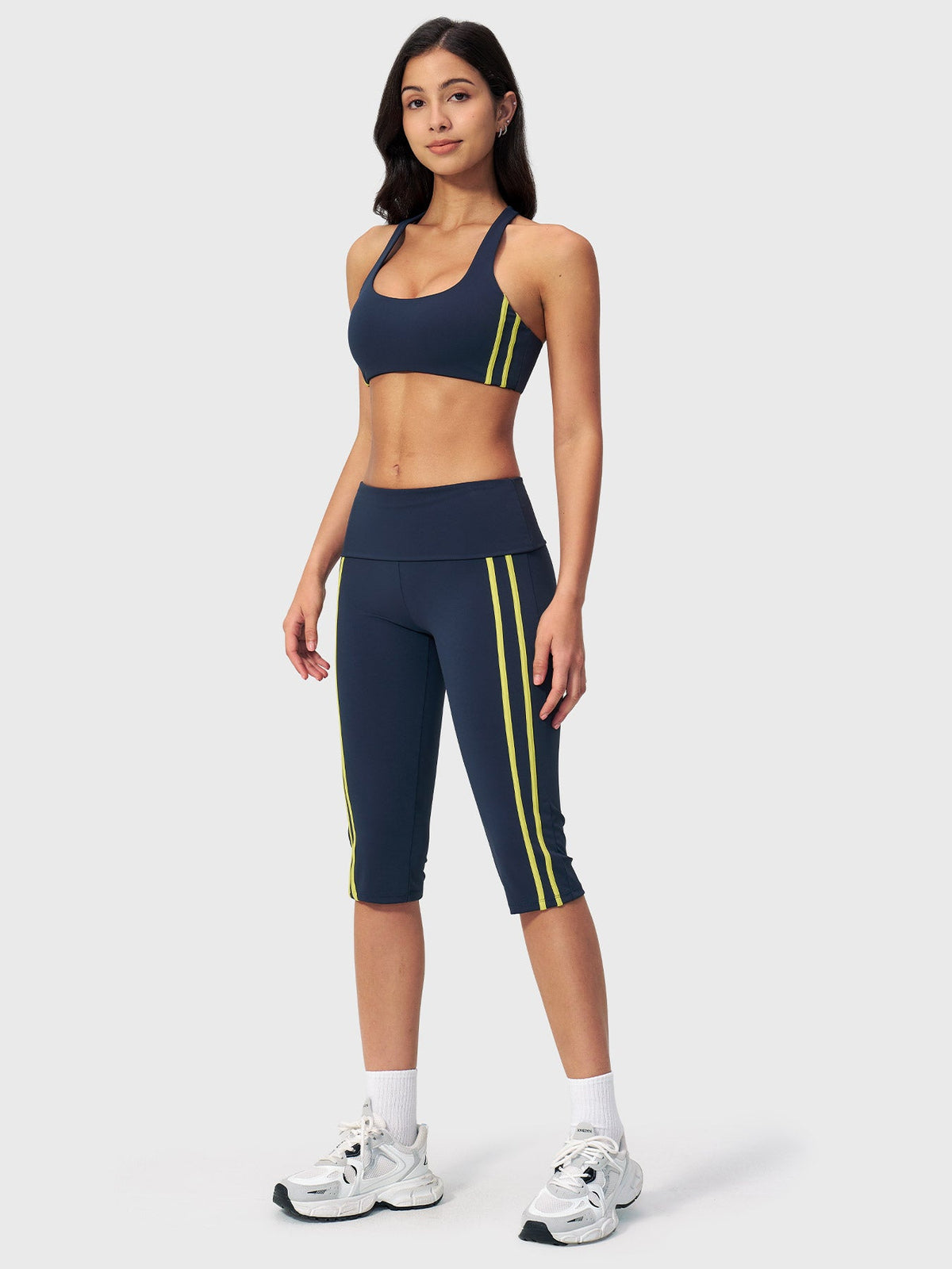 VYRA Ease Fold-Over Capri Leggings