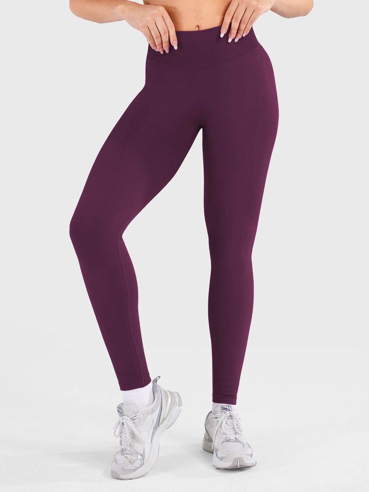VYRA Contour 24-Inch Seamless Leggings