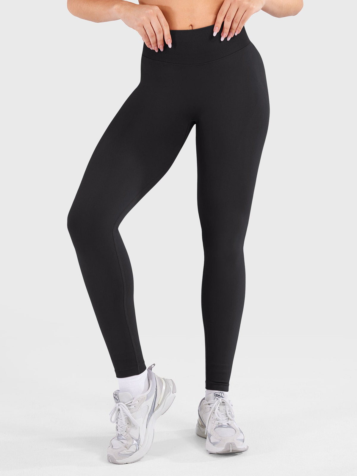 VYRA Contour 24-Inch Seamless Leggings