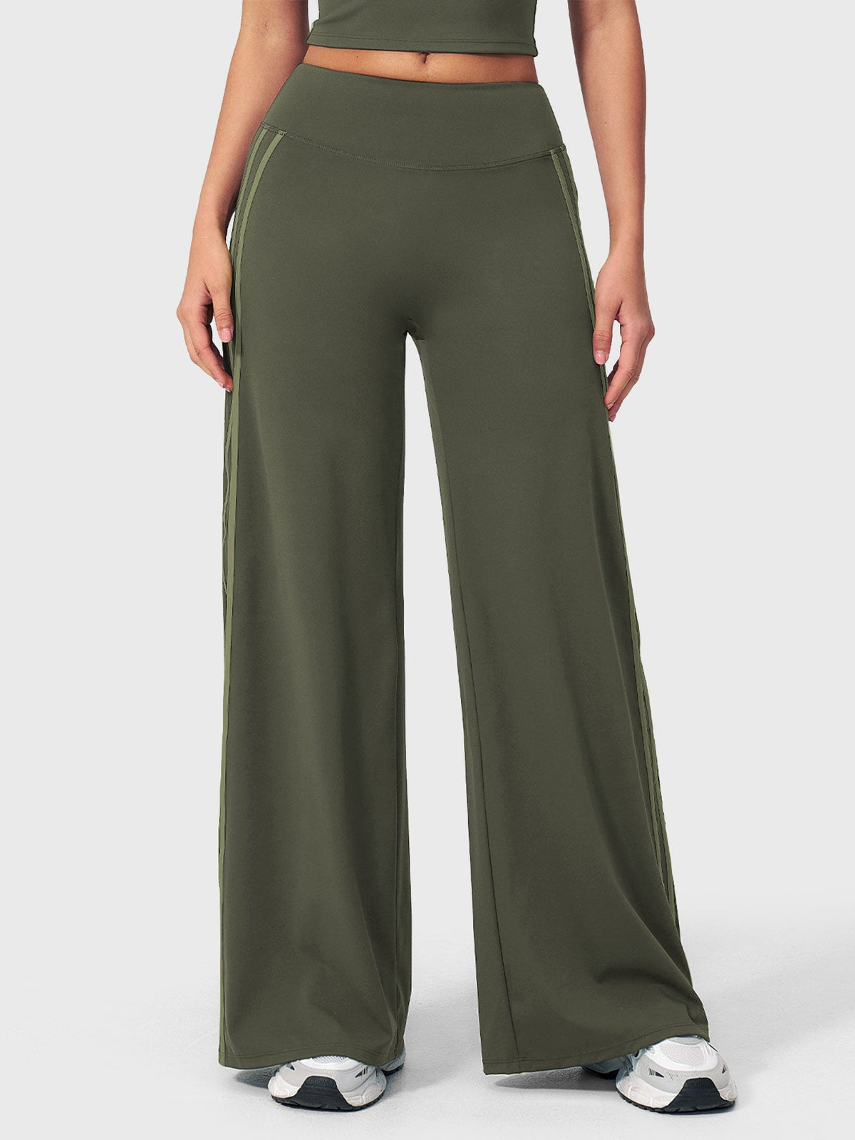 VYRA Ease Side-Stripe Straight Leggings